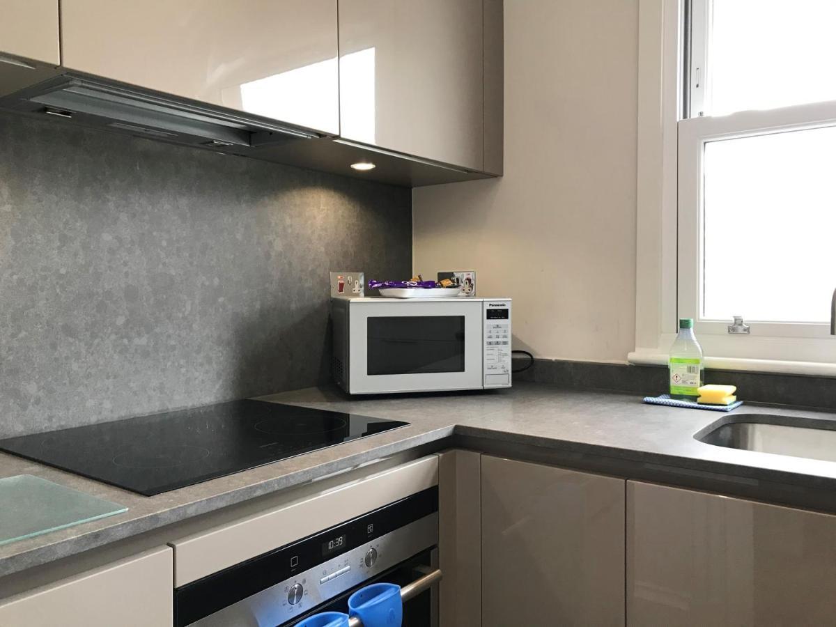 25 Ongar Road By Viridian Apartments Лондон Экстерьер фото